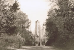 Obere Nordshäuser Straße mit Emauskirche